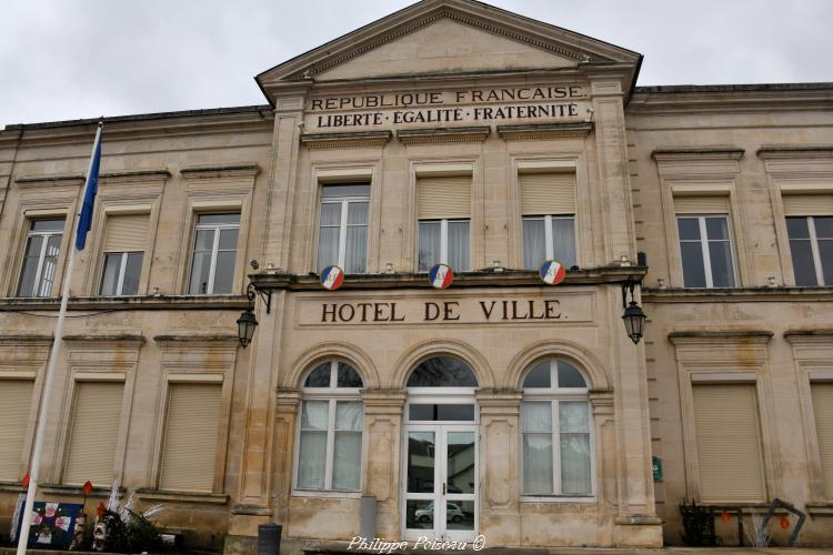 Hôtel de ville de Cosne-Cours-sur-Loire