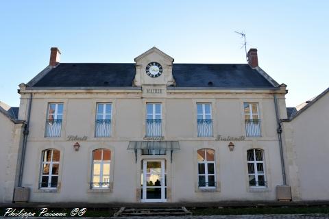 Mairie de Magny Cours