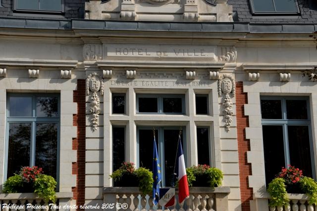 Mairie de Pougues-les-Eaux