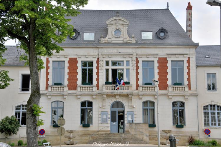 Mairie de Pougues-les-Eaux