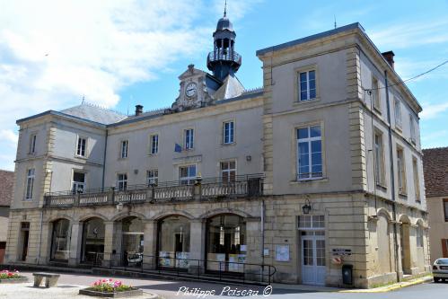 Mairie de Tannay Nièvre Passion