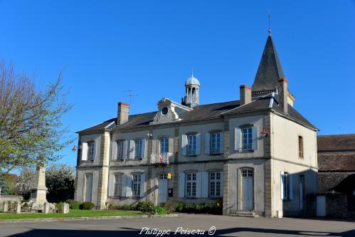 Mairie - École de Saint Révérien