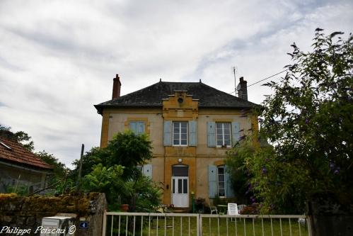 Mairie École d'Arzembouy