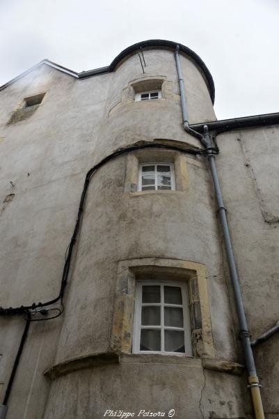 Maison Ancienne rue de Mirangron de Nevers