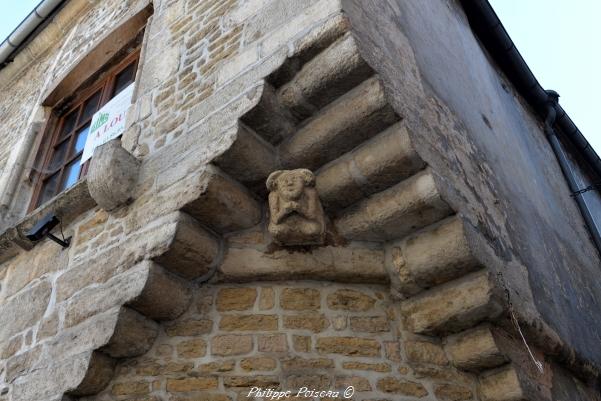 Maison du Saint-Accroupi de Clamecy