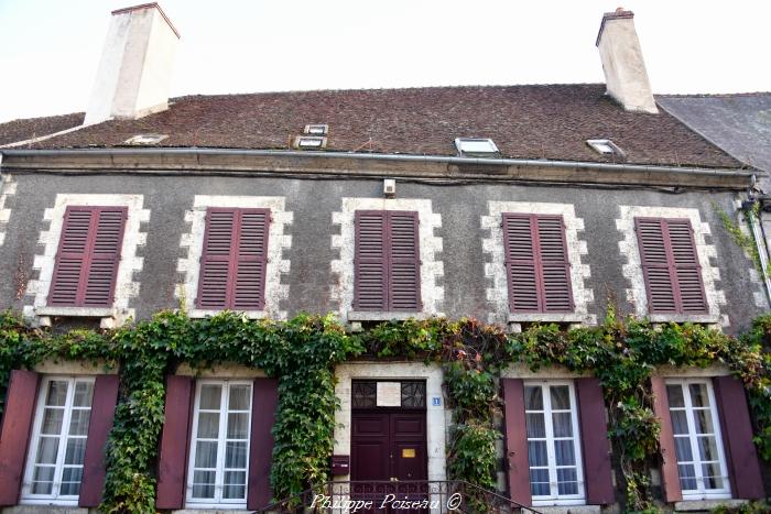 Le Docteur Noël Berrier grand personnage de la Nièvre