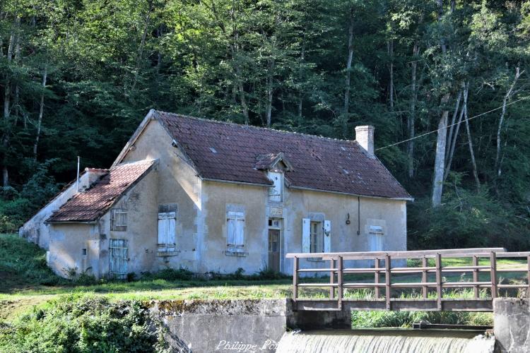 Maison éclusière de Crain