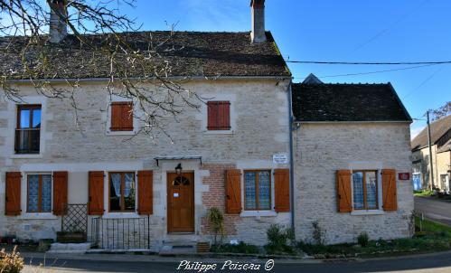 Maison natale de Romain Baron un Écrivain nivernais