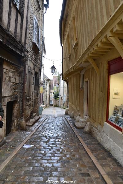 Maison rue de la Monnaie à Clamecy un beau patrimoine