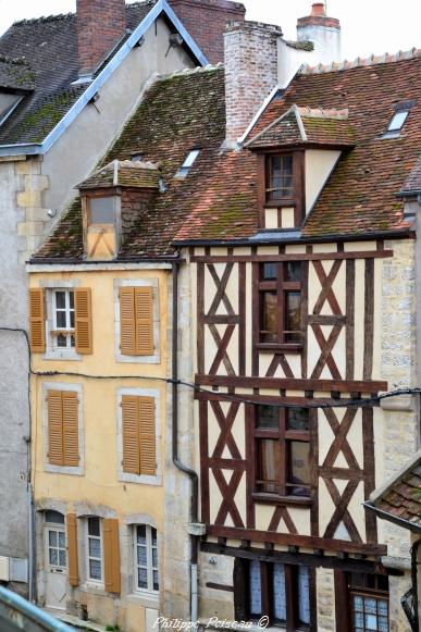 Maison à colombage rue des Moulins