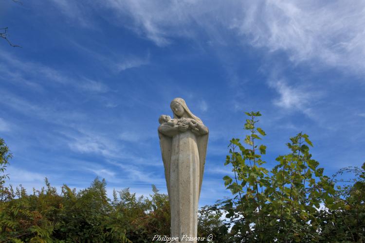 Calvaire de la Vierge à Foulquière un patrimoine remarquable.