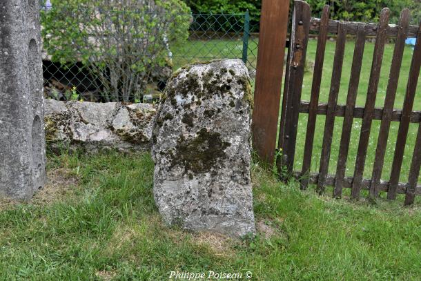 Monolithe de Champcommeaux 