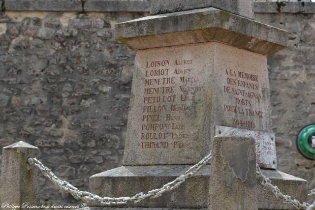 Monument aux morts de Saint Agnan