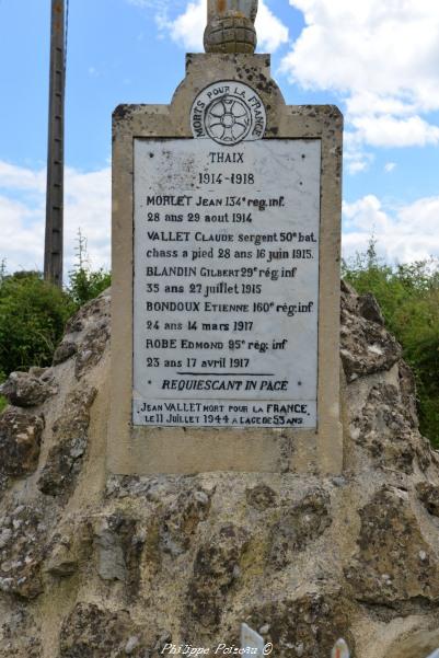 Monument aux mort de Thaix