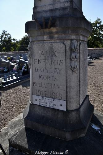  Monument aux morts d'Onlay