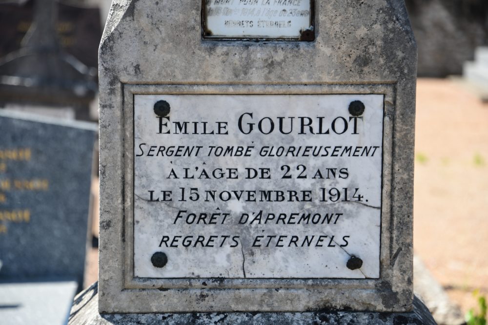 Ancien monument aux morts de Blismes