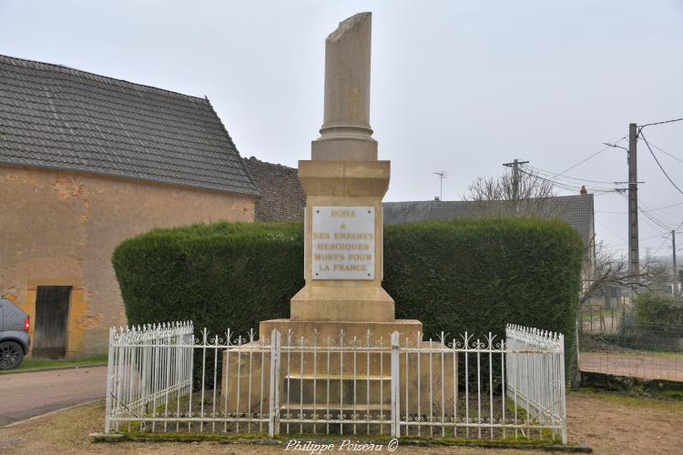 Monument aux Morts de Bona