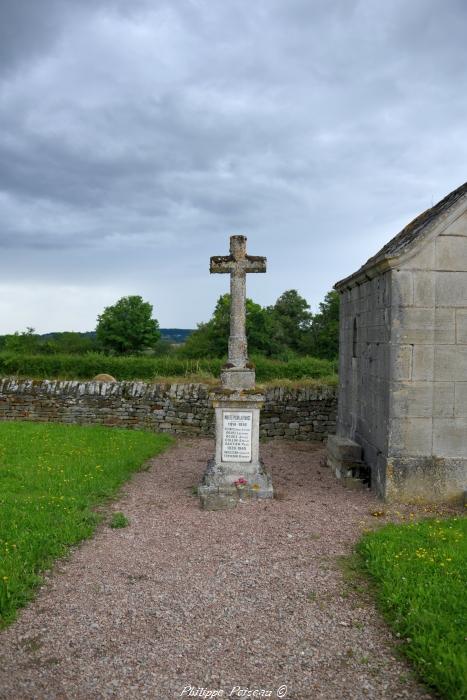 Monument aux Morts de Champallement