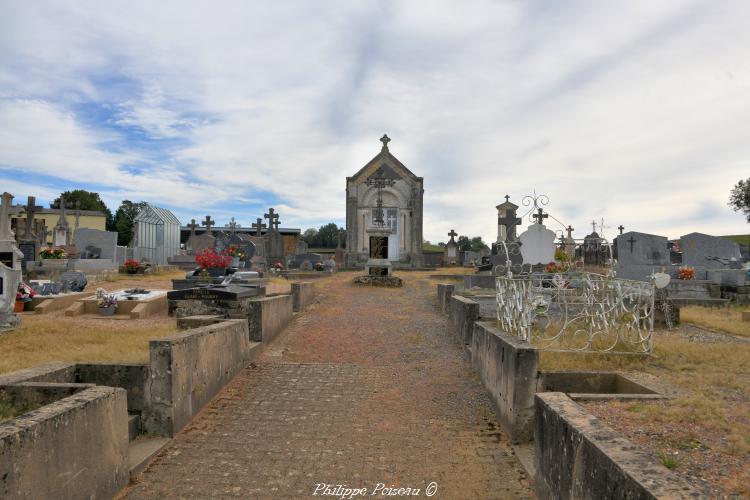 Monument aux morts de Chiddes un hommage