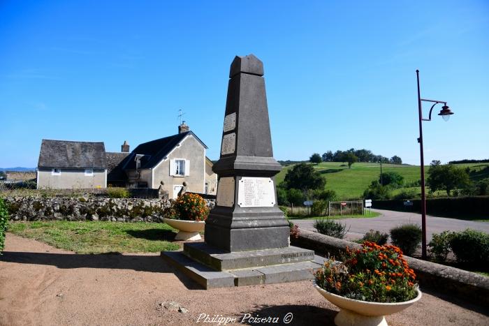 Monument aux morts de Dun sur Grandry