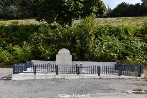 Monument aux morts de Fâchin