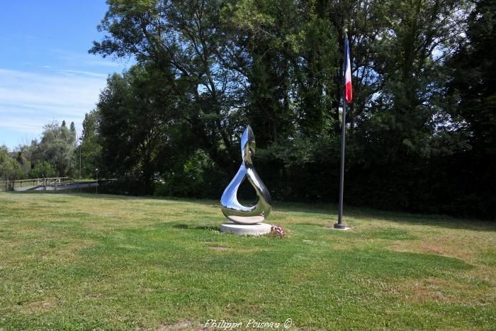 Monument aux morts de Gimouille un beau patrimoine