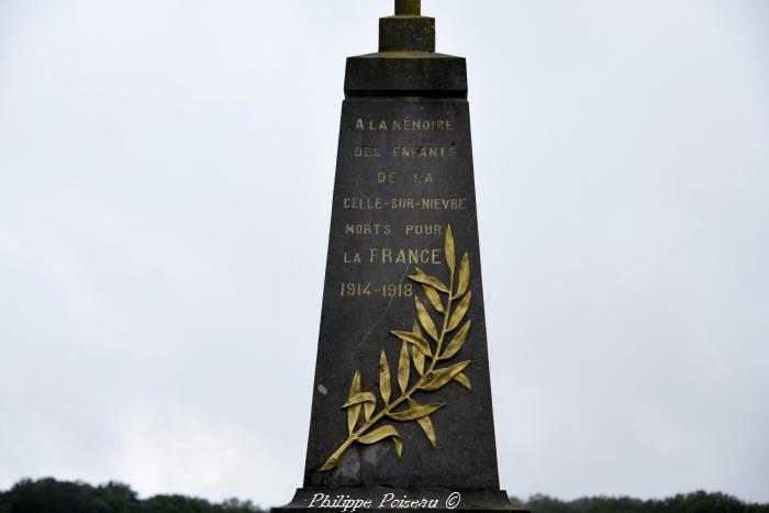 Monument aux morts de La Celle sur Nièvre