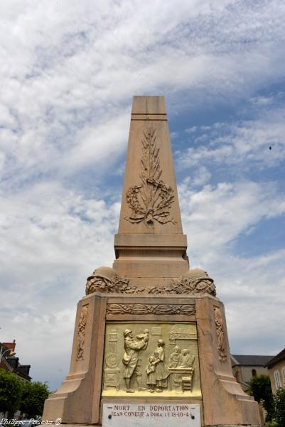 Monument aux morts de Lucenay les Aix
