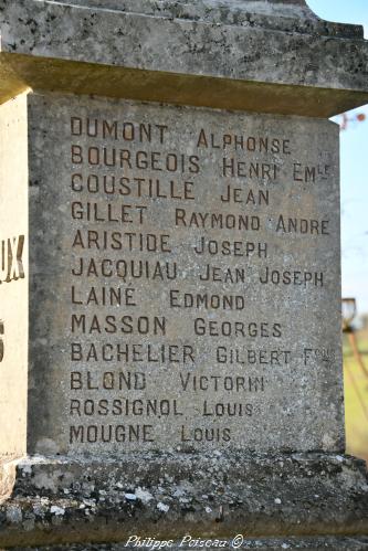 Monument aux morts de Marcy