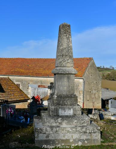 Monument aux morts de Marcy