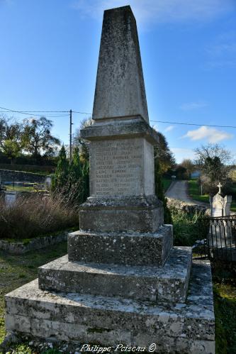 Monument aux morts de Marcy