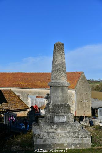 Monument aux morts de Marcy