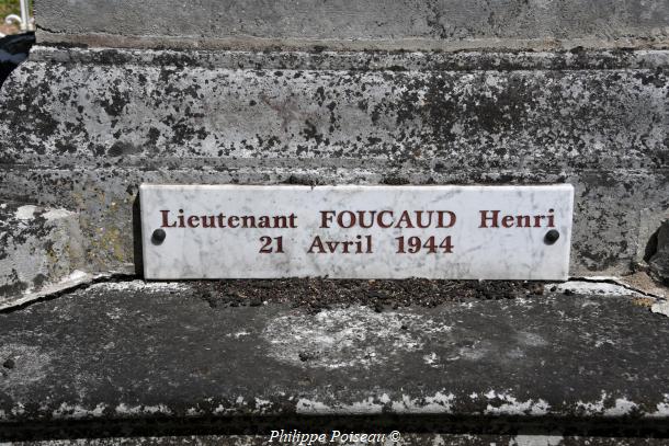 Monument aux Morts de Montigny sur Canne