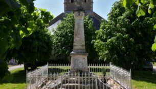 Monument aux Morts de Montigny sur Canne