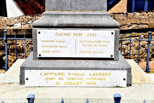 Monument aux morts de Montreuillon Nièvre Passion