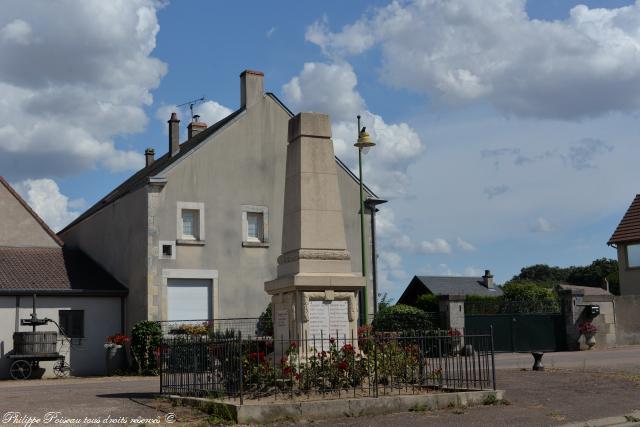 Monument aux morts de Saint Andelain Nièvre Passion