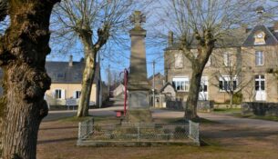 Monument aux morts de Saxi-Bourdon