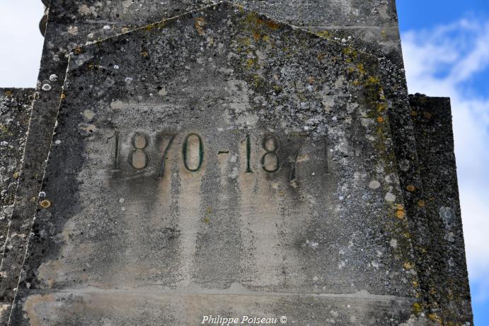 monument de 1870 clamecy