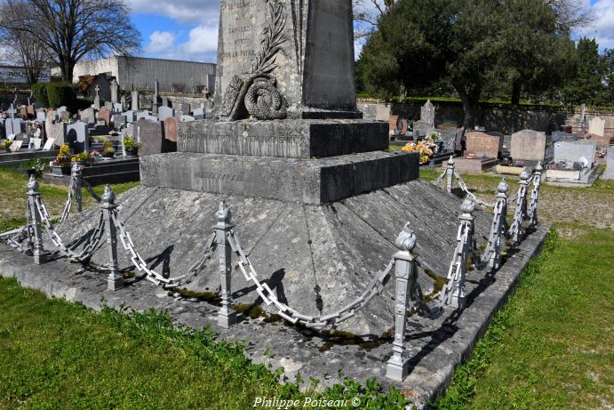 monument de 1870 clamecy