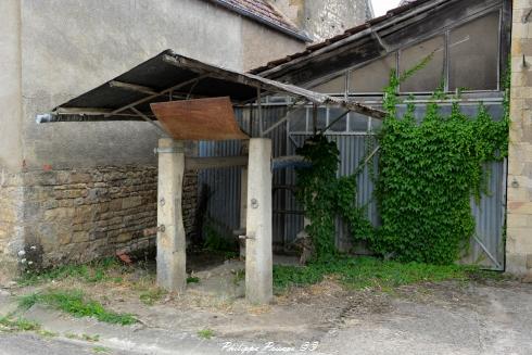 Travail à ferrer de "Champagne"