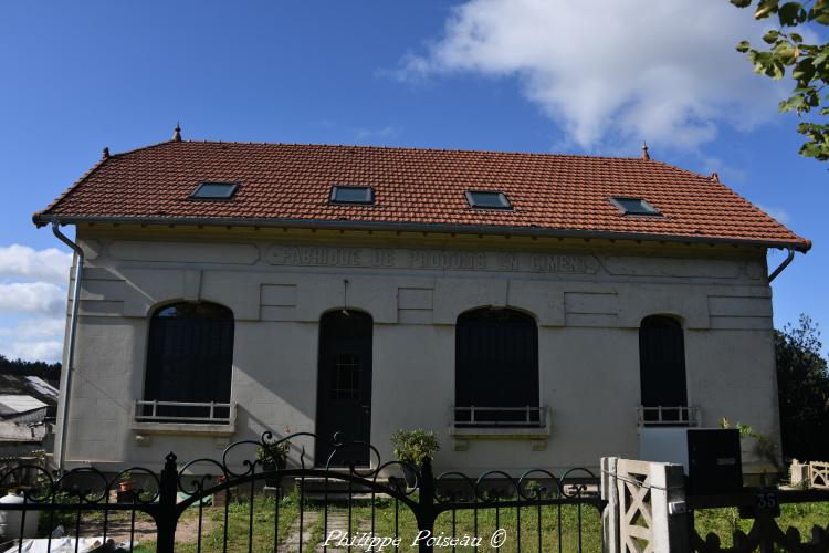 Ancienne fabrique de produit en ciment un patrimoine