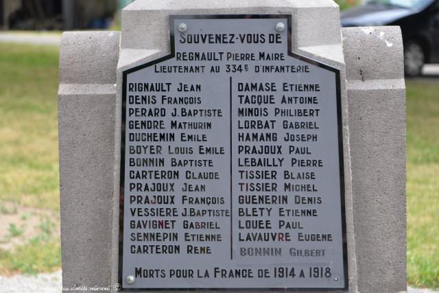 Monument aux morts de Neuville-lés-Decize