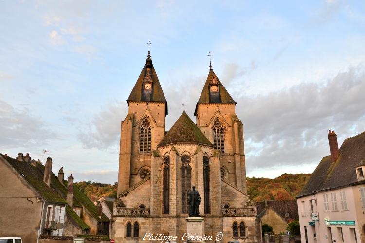 Église de Varzy vue de l’intérieur un beau patrimoine
