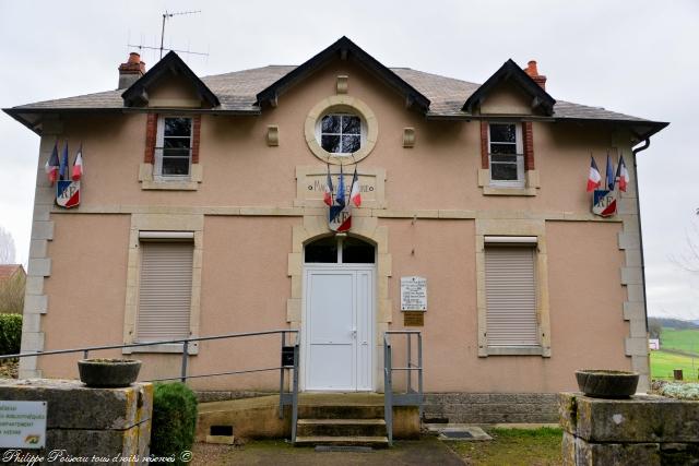 Mairie de Béard