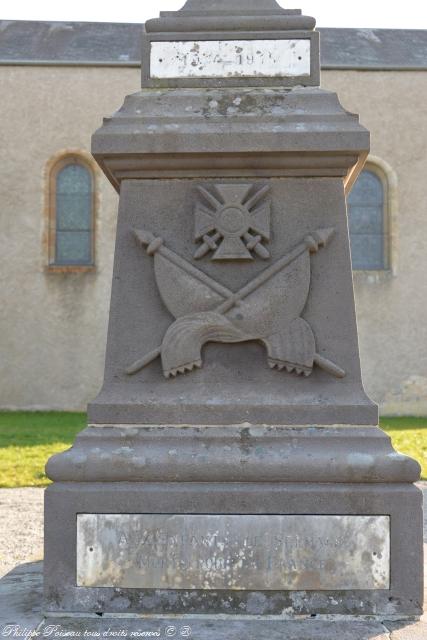 Monument aux morts de Sermages