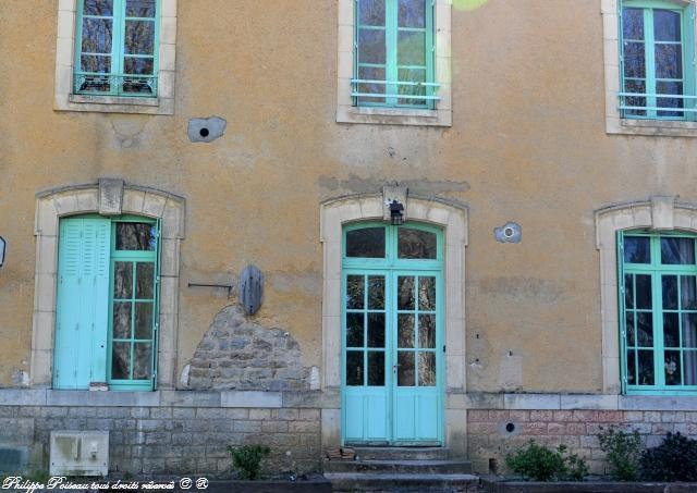 Ancienne gare de Tamnay en Bazois