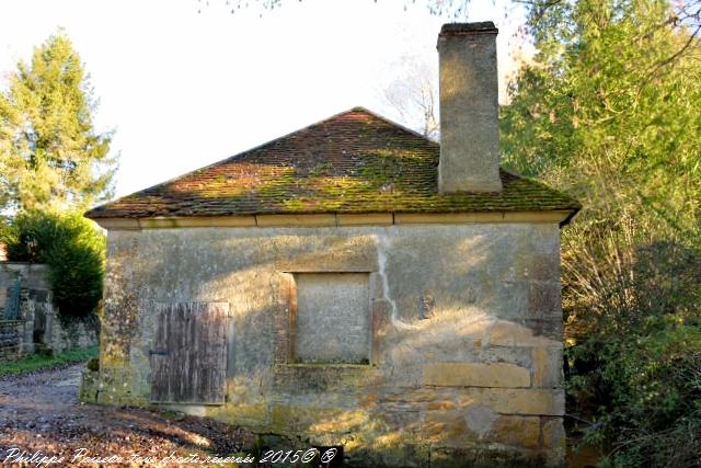 Le grand lavoir de Champlemy