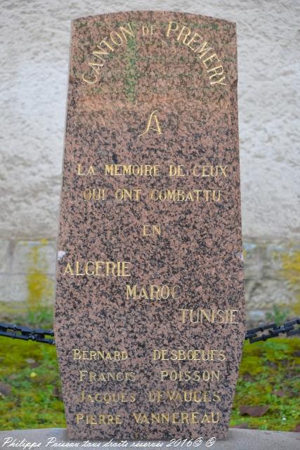 Stèle des anciens combattants de Prémery Nièvre Passion