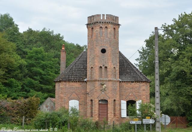 La tour de Toury-Lurcy un beau patrimoine