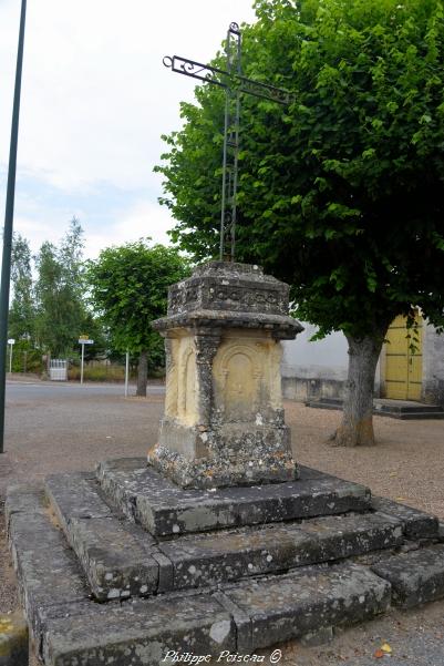 Croix de Saint Germain Chassenay